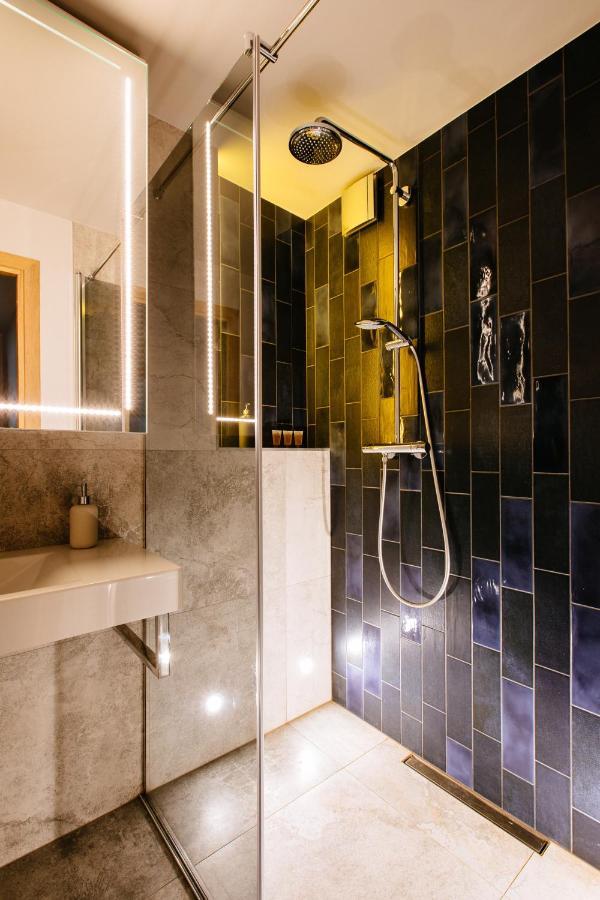 New Exclusive 2 Bedroom Apartment In Oldリガ エクステリア 写真